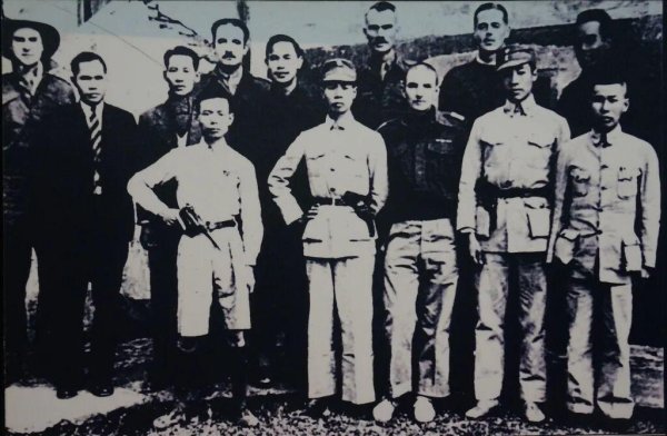 犇牛聚财 这场鲜为人知的奇迹营救里，他够血性！